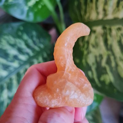 Orange Calcite Cobra 2&quot;