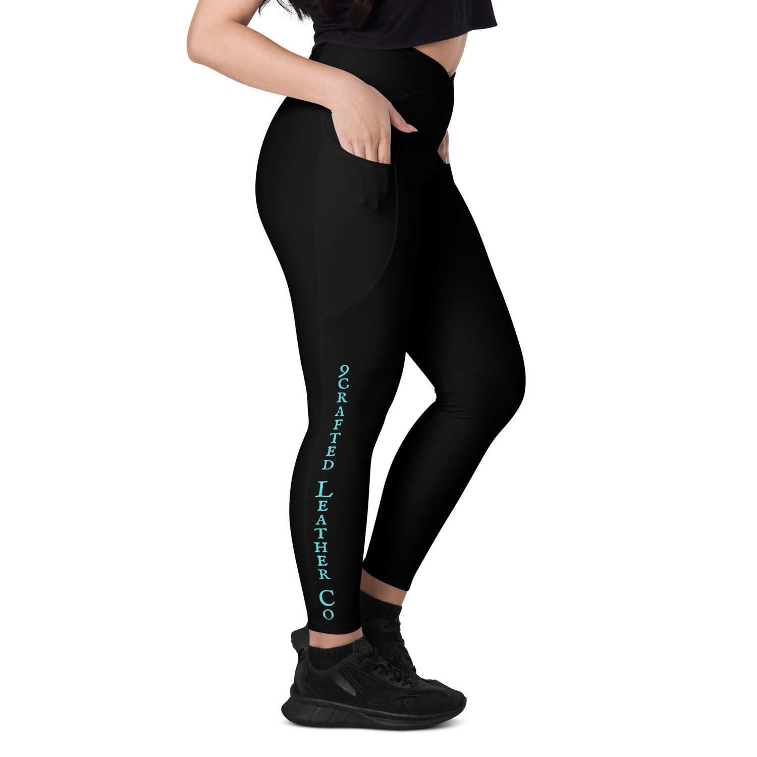 Crossover leggings with pockets