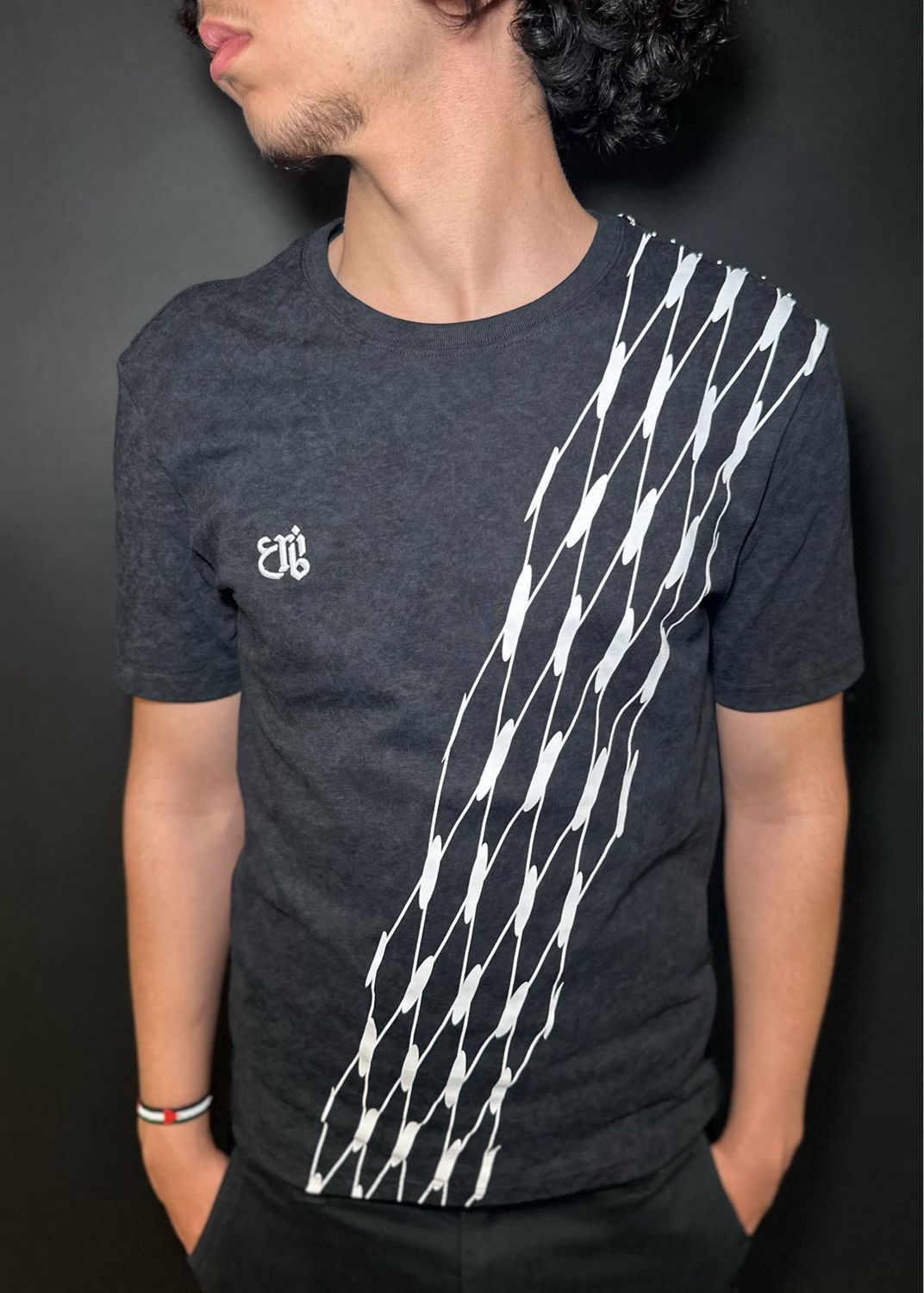 Shirt Aswad