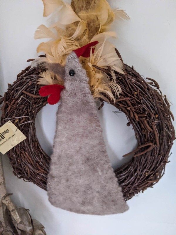 Osterkranz mit Filzhahn