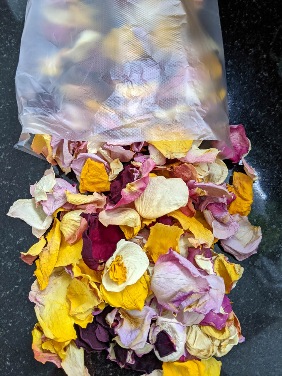 Rosenblätter zum Streuen