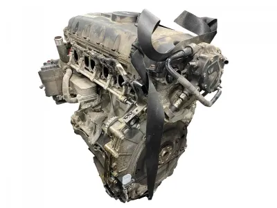VW Transporter/Caravelle V T5 / 2,5 TDI 96kw BNZ motor 221 000km