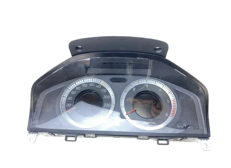 36002600 speedometer 31270901 Volvo XC60 I 2.4 D Km/h LHD