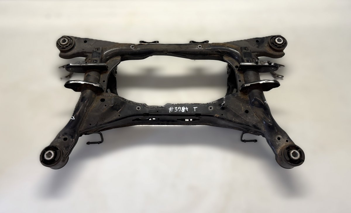 Jaguar XF Taka-akselin palkki T2H5041 Rear axle Beam JAGUAR XF (X260) (2015-2...