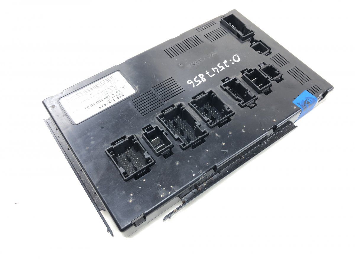 28073722 28041416 28064101 Fuse box MERCEDES-BENZ ML-CLASS (W164) (2005-2011)