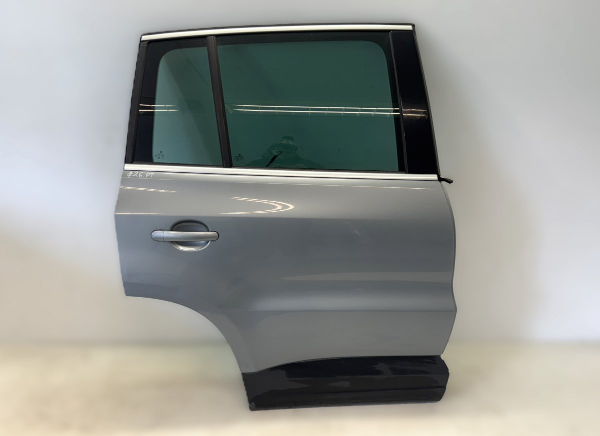 Volkswagen Tiguan Door Rear Right 5N0833312A Door Rear Right VW TIGUAN I (5N) (20...