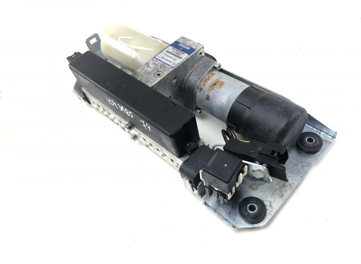 Mercedes-Benz A (W169) Convertible Top motor HB70058-002 HB70058002 Convertible Top motor ME...