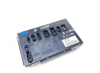 28073722 28041416 28064101 Fuse box MERCEDES-BENZ R-CLASS (W251) (2006-2013)