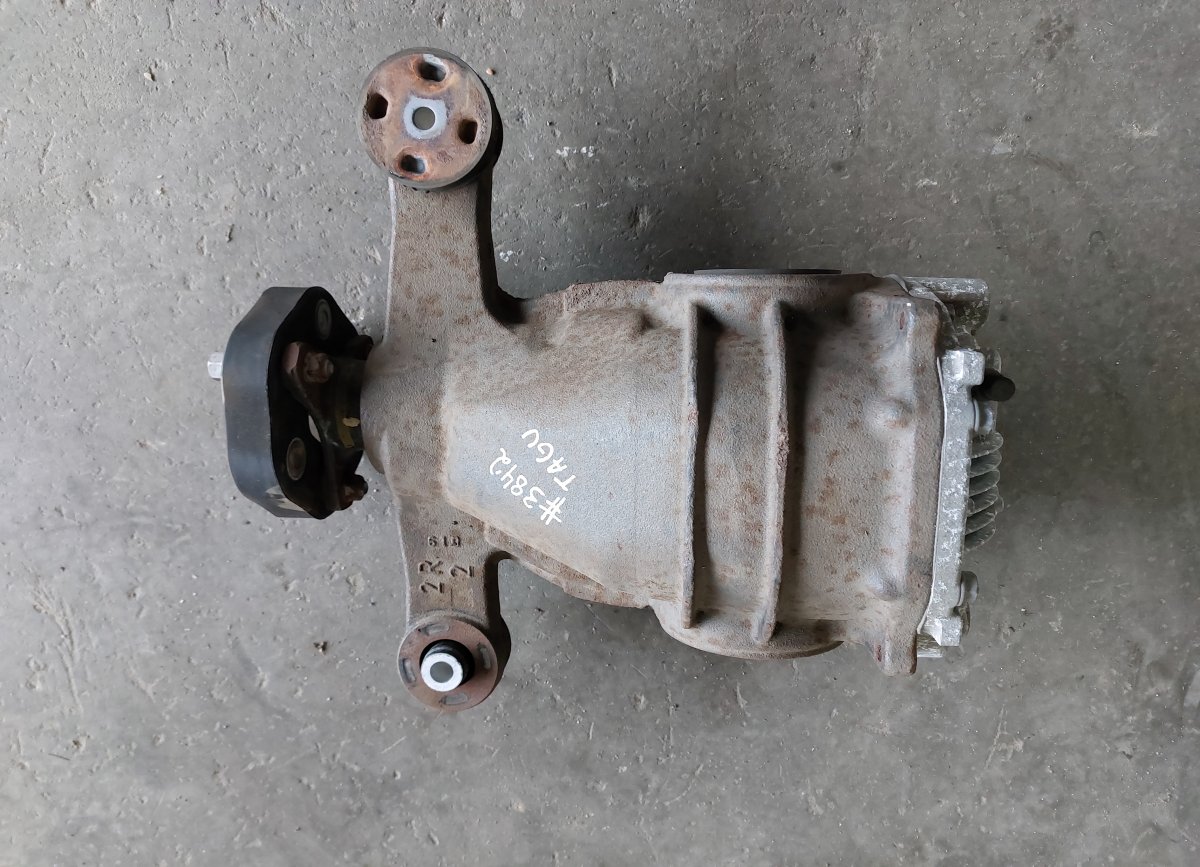Lexus GS Rear axle differential 4111030B30 Rear axle differential LEXUS GS IV (...