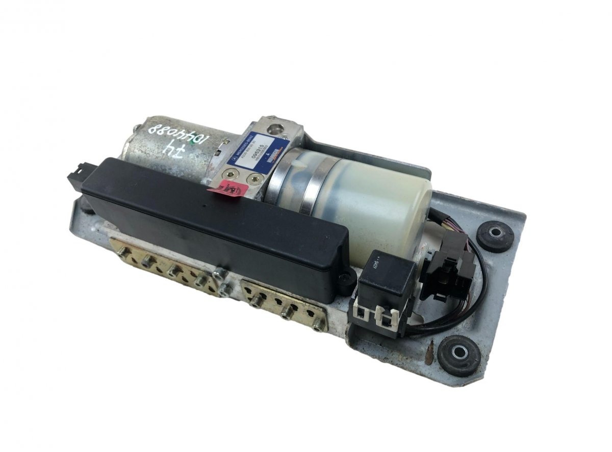 Mercedes-Benz A (W168) Convertible Top motor HB70058-002 HB70058002 Convertible Top motor ME...