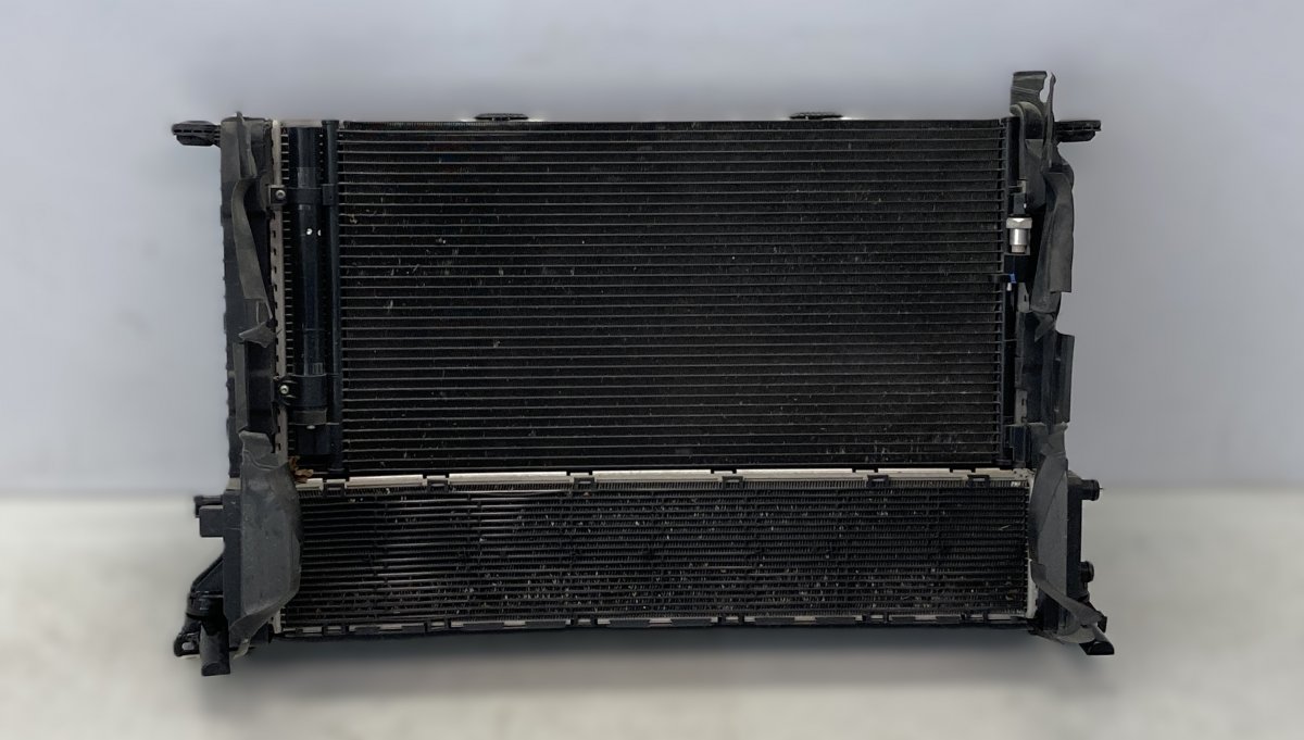 Audi A5 (B8) Radiator set 8K0121251AA 8T0260401C A46580-107 4H0121003N Ra...