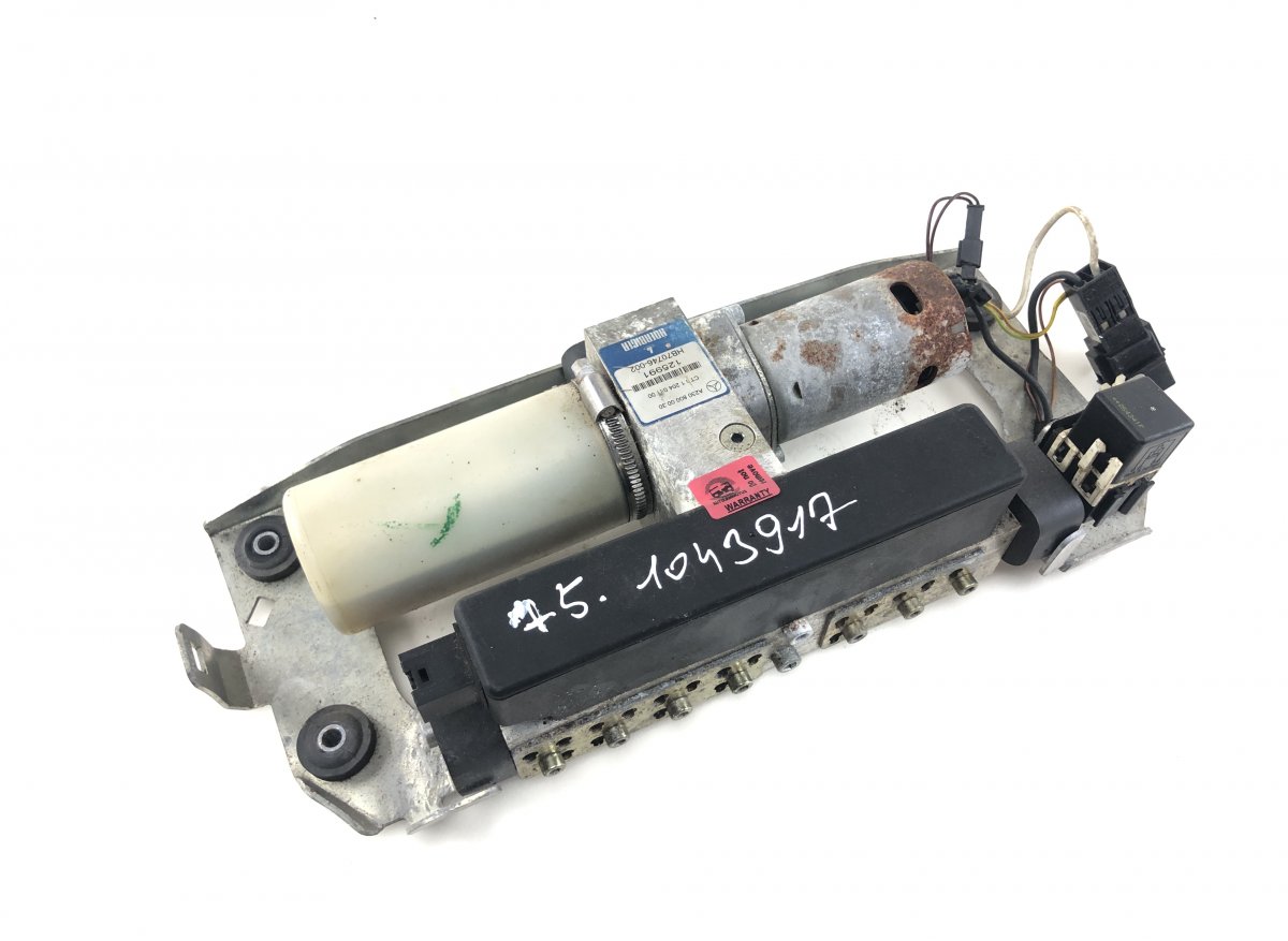 Mercedes-Benz A (W169) Convertible Top motor HB70058-002 HB70058002 Convertible Top motor ME...