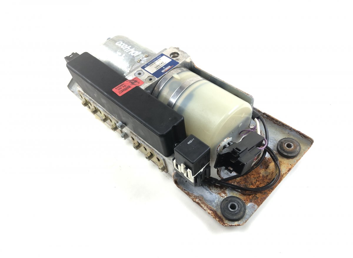 Mercedes-Benz A (W168) Convertible Top motor HB70058-002 HB70058002 Convertible Top motor ME...