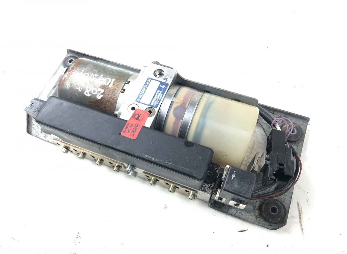 Mercedes-Benz A (W168) Convertible Top motor HB70058-002 HB70058002 Convertible Top motor ME...