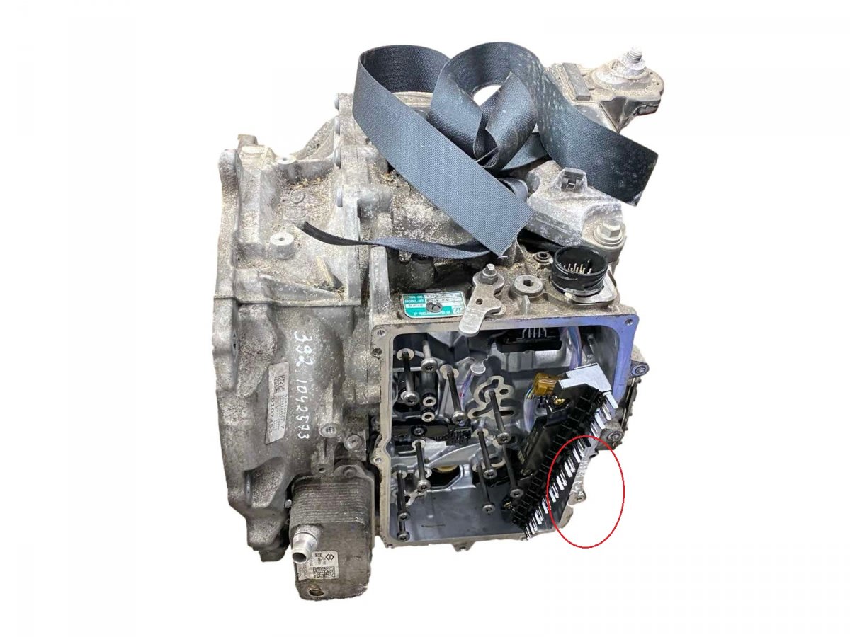 Land Rover Discovery Gearbox LR113727 Gearbox LAND ROVER DISCOVERY SPORT (L5...