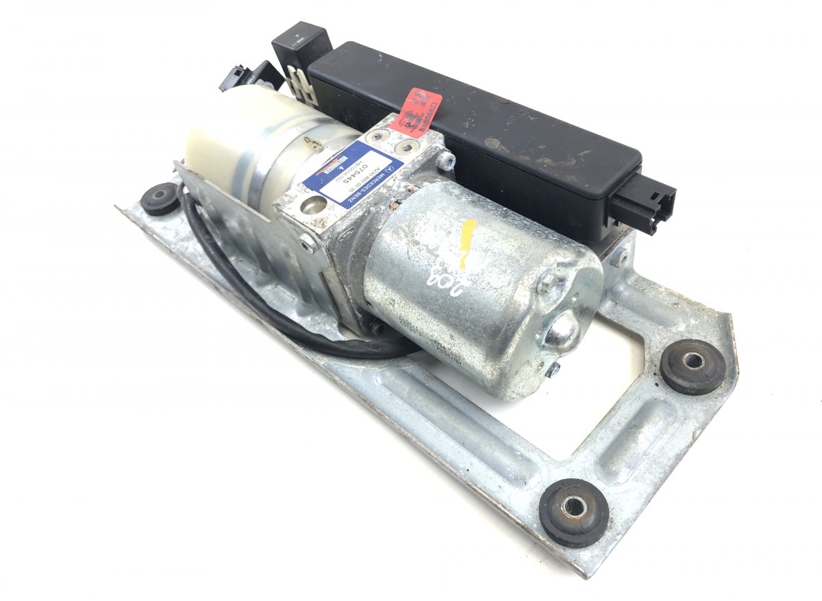 Mercedes-Benz A (W168) Convertible Top motor HB70058-002 HB70058002 Convertible Top motor ME...