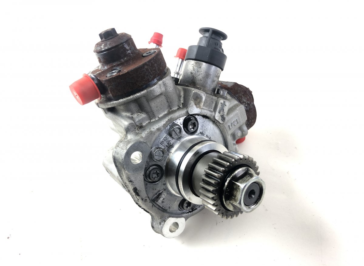 Jeep Grand Cherokee (WK) Fuel injection pump, diesel 0445010637 0445010696 0445010684 0445012013 Fue...