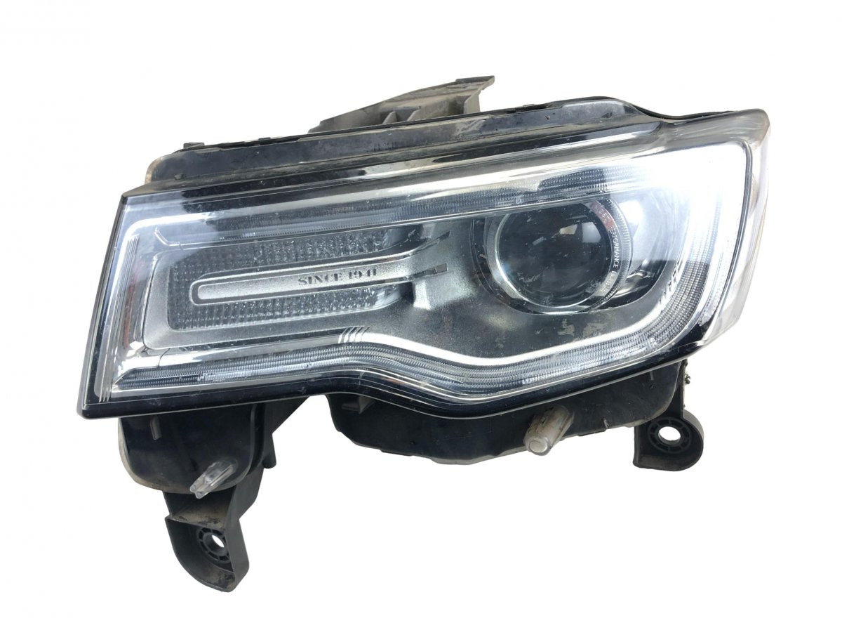 Jeep Grand Cherokee (WK) headlight left 68144705AF Headlight left JEEP GRAND CHEROKEE I...