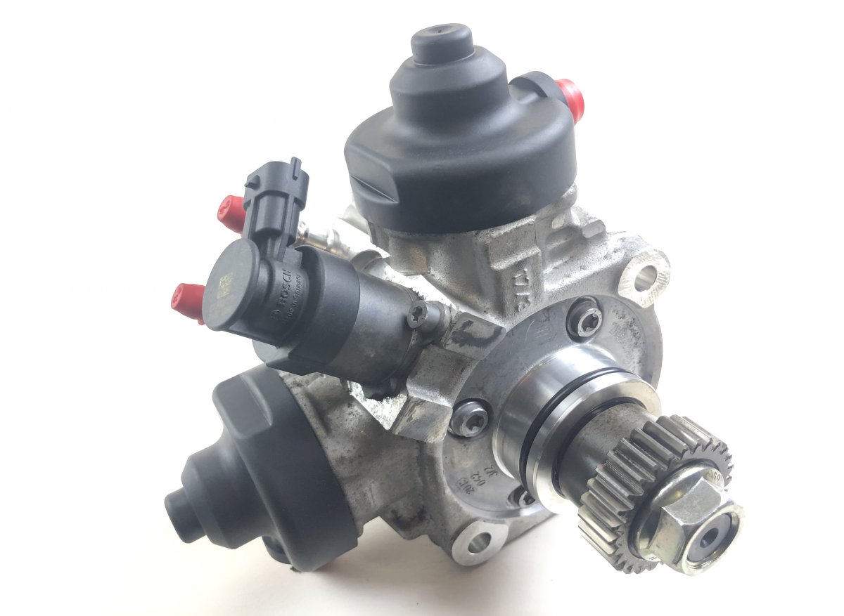 Jeep Grand Cherokee (WK) Fuel injection pump, diesel 0445010637 0445010696 0445010684 0445012013 Fue...