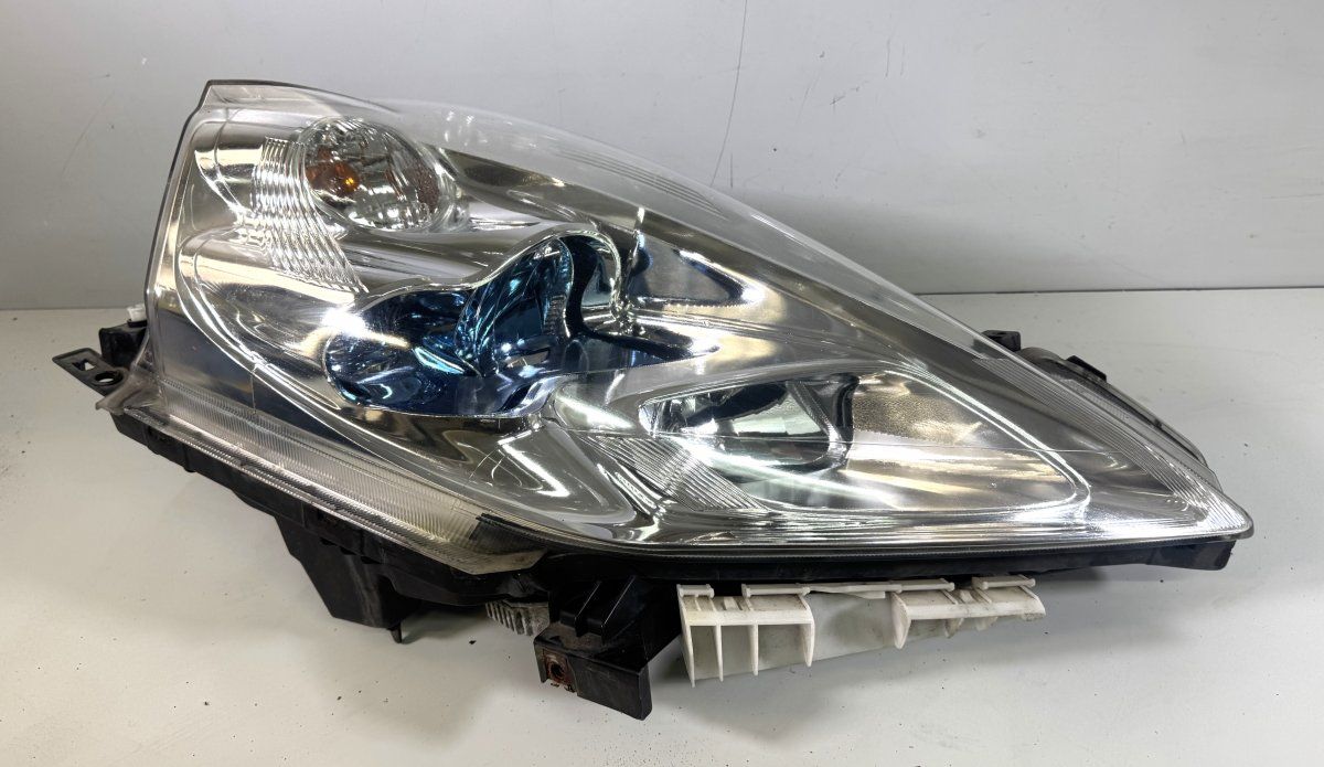 260103NL5A Headlight right NISSAN LEAF I (ZE0) (2010-2017)