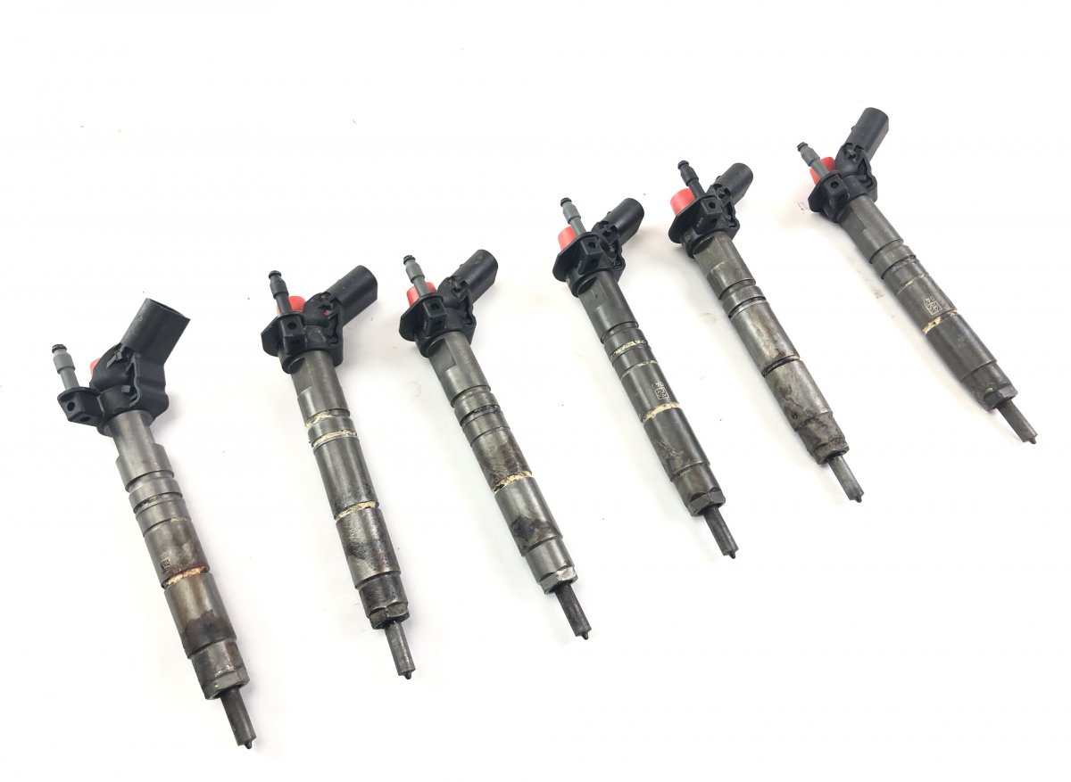 Mercedes-Benz A (W169) Fuel injector set 0445116025 0445116026 0986435404 Fuel injector ...