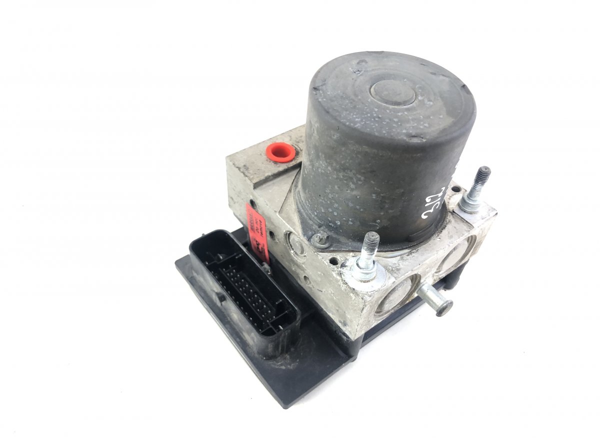 Maserati Quattroporte ABS hydraulic unit / pump 0265950952 0265234690 ABS hydraulic unit / pump...