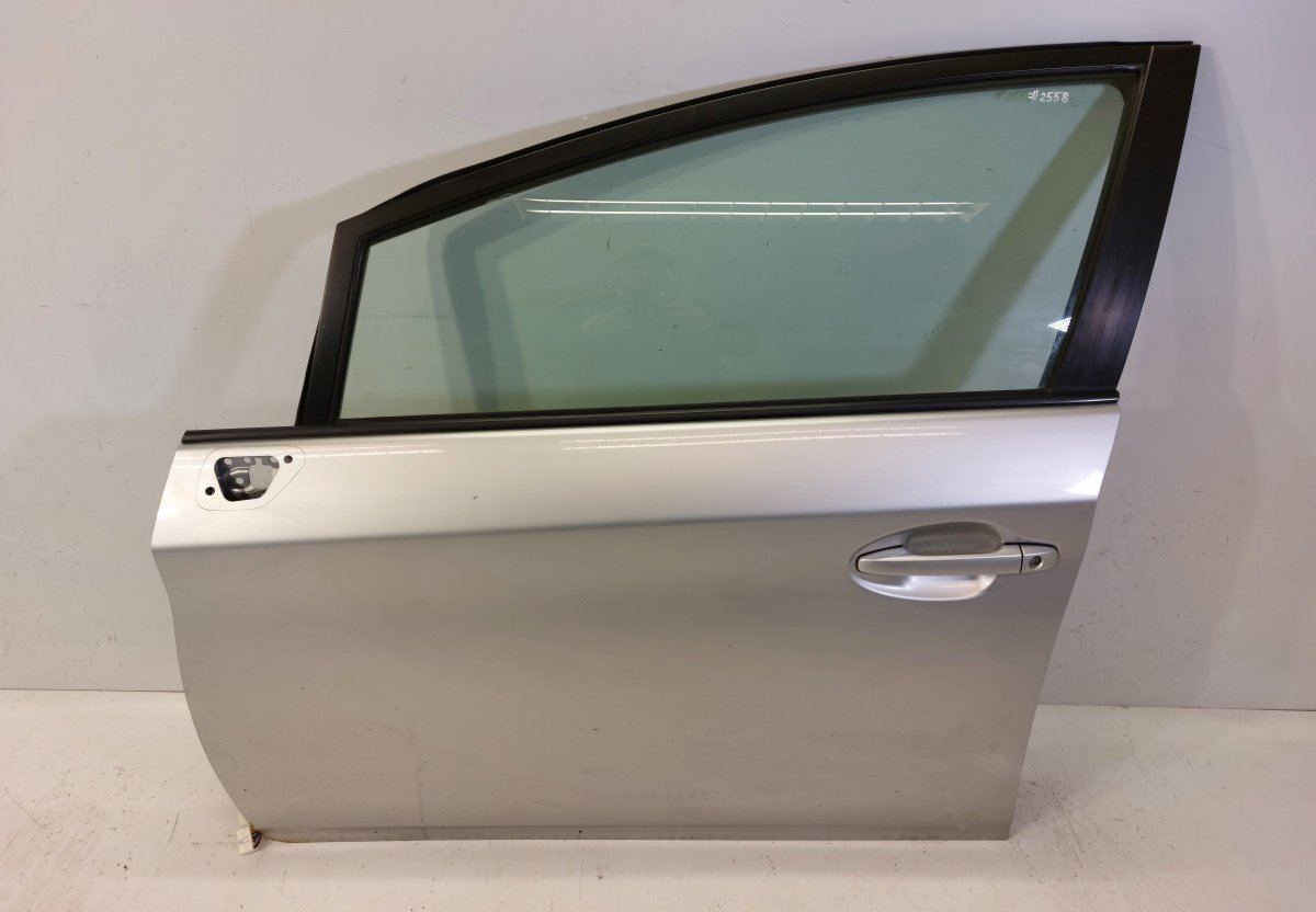 Toyota Prius+ Door Front Left 6700247071 Door Front Left TOYOTA PRIUS III (XW...