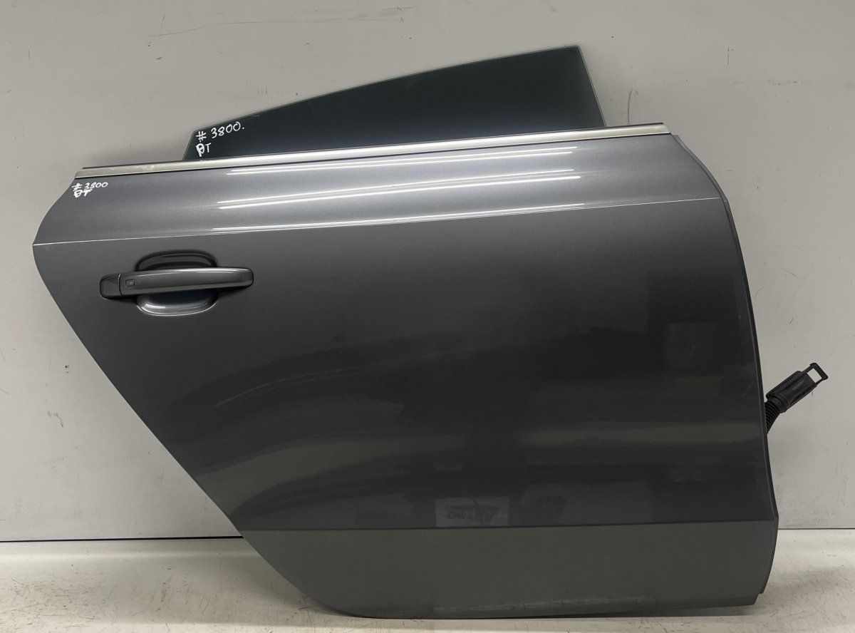 8T8833052D 8T8971688AA 8T0959795Q Door Rear Right AUDI A5 (B8) (2007-2016)