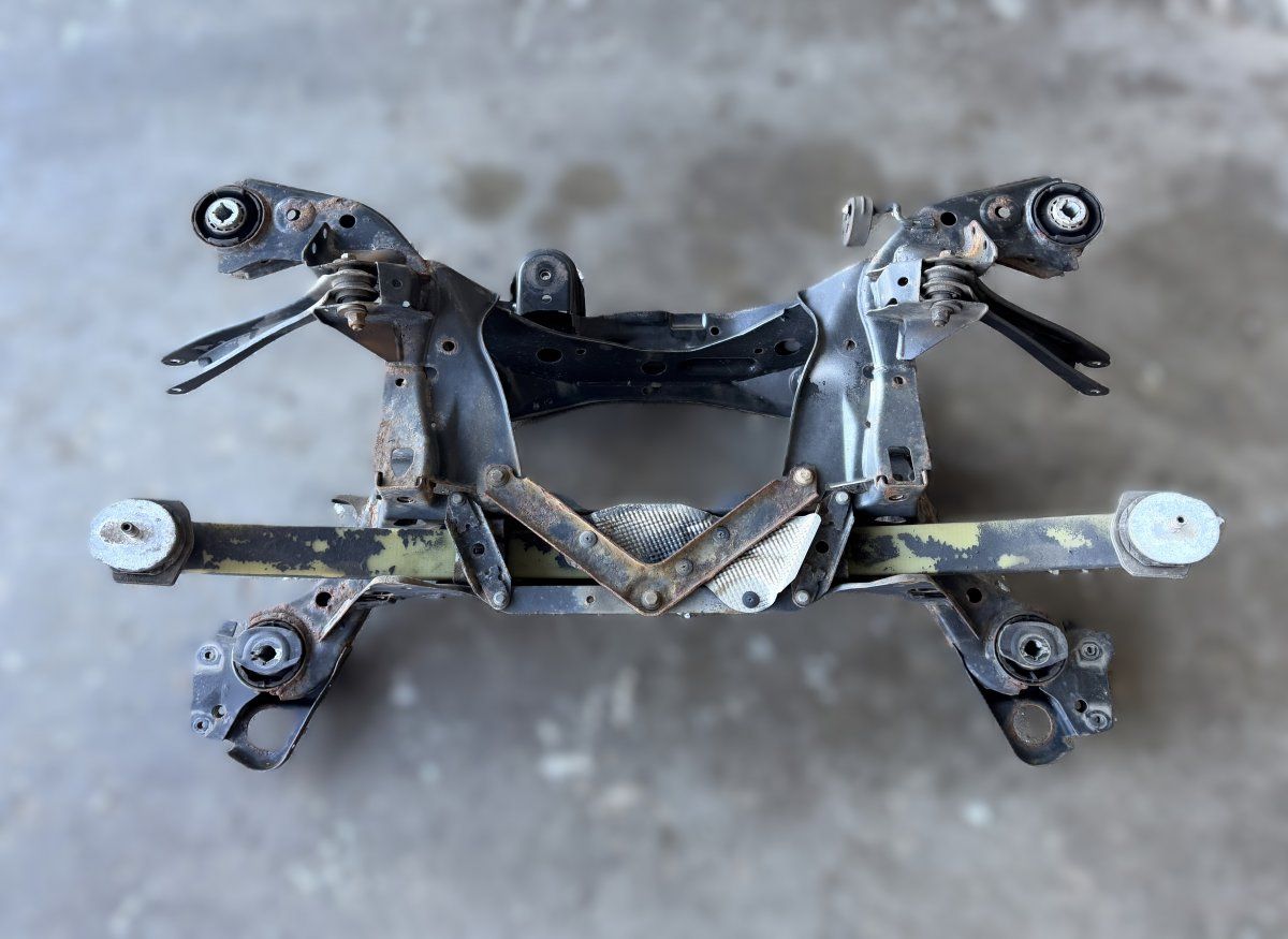 31681543 Rear axle Beam VOLVO XC90 II (2014-)