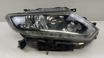 260104CC0C Strålkastare höger NISSAN X-TRAIL III (T32) (2013-2022)