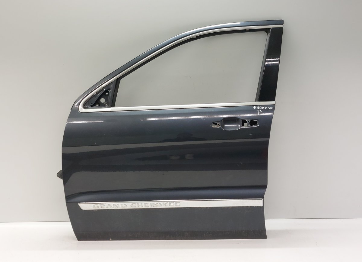 Jeep Grand Cherokee (WK) Door Front Left 55113639AM Door Front Left JEEP GRAND CHEROKEE ...