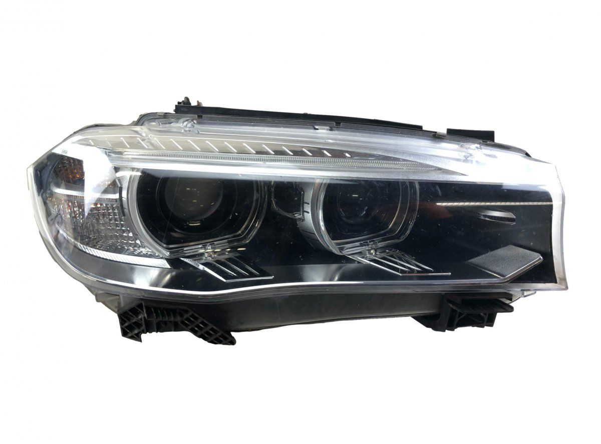 7317104 Headlight right BMW X5 (F15, F85) (2012-2018)