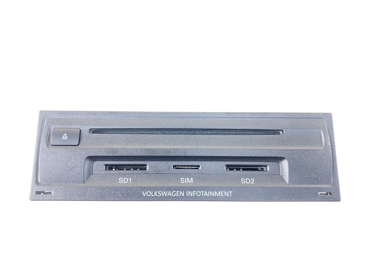 Volkswagen Touareg MMI control module (Multimedia interface)