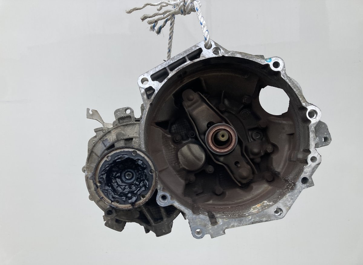 Volkswagen Passat (B7) Gearbox KJF Gearbox VW PASSAT B6 (3C) (2005-2010)

Part...
