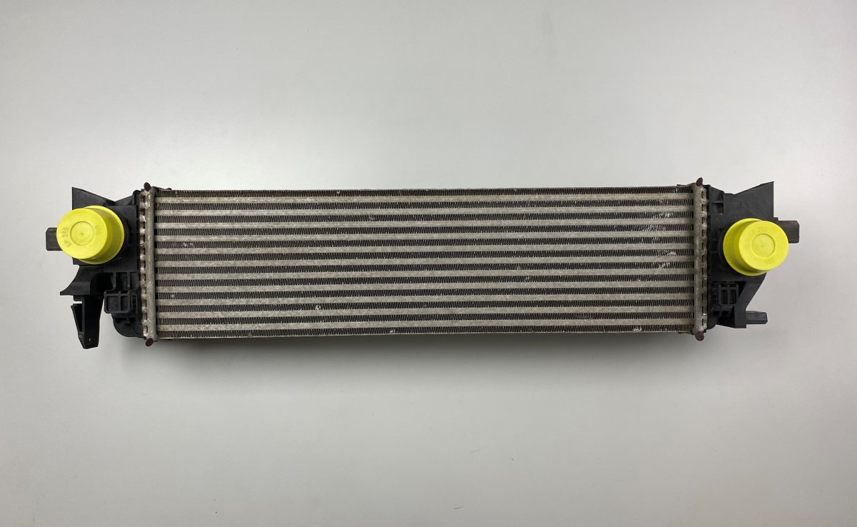 Volvo XC90 Turbo radiaator VO4305 8ML376909381 CI554000P 96133 Intercooler...