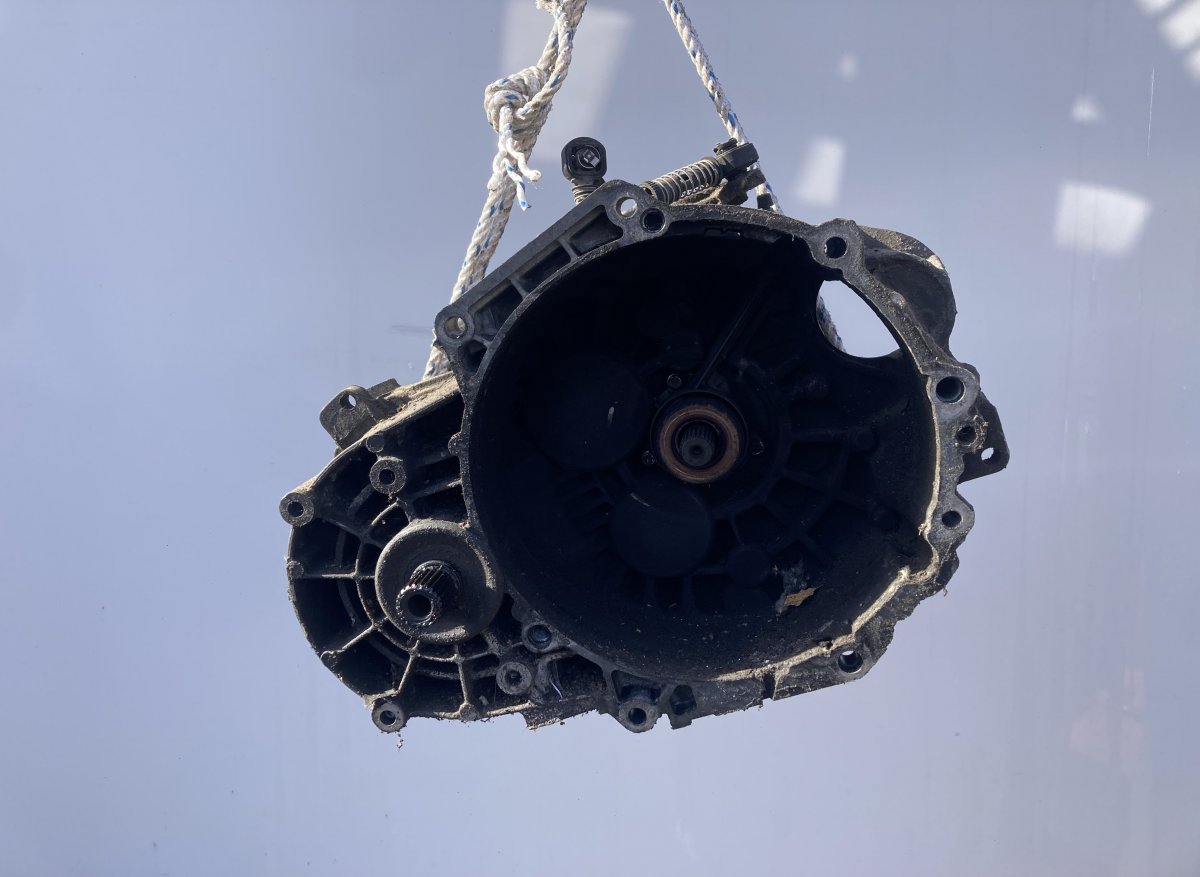 Volkswagen Golf 4 Gearbox GRF Gearbox VW GOLF V (1K) (2003-2009)

Part co...