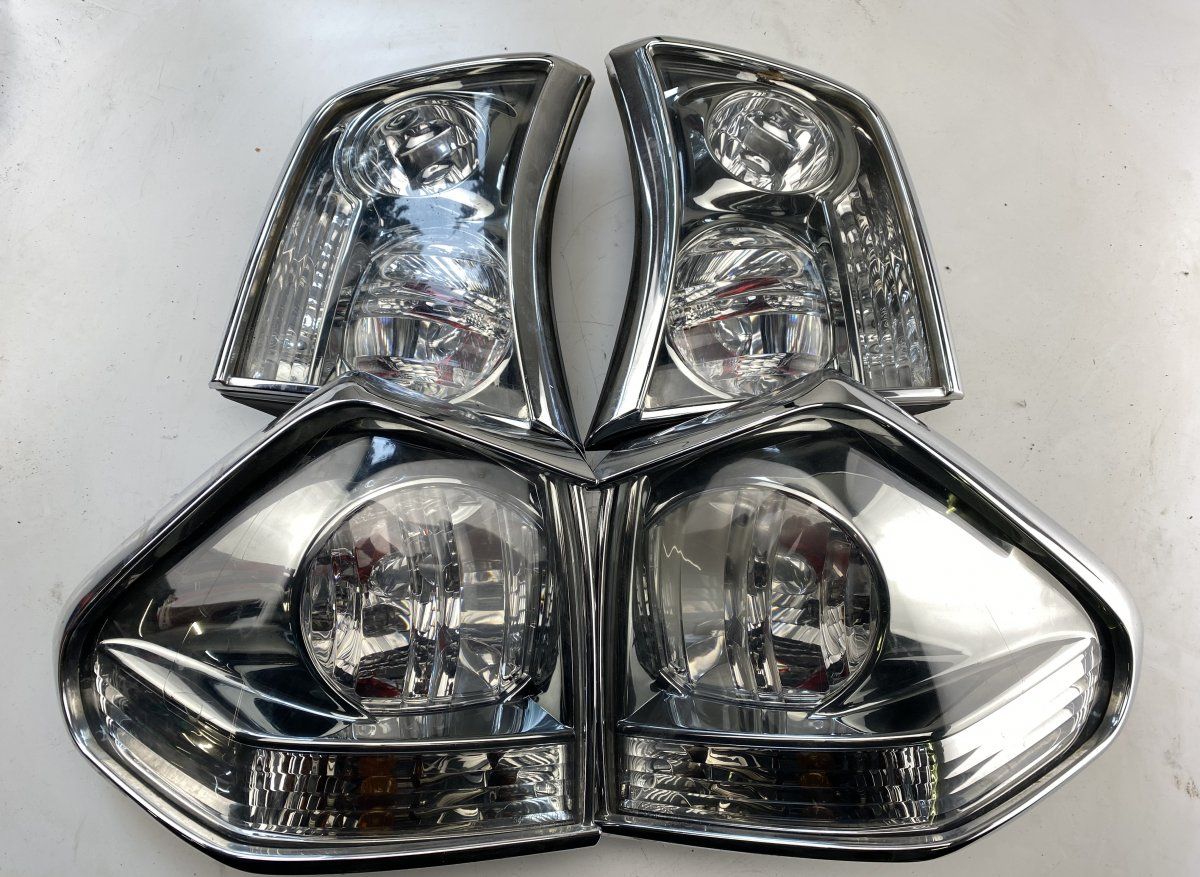 8155048061 8158148050 Tail lights set/kit TOYOTA HARRIER II (XU30) (2003-2013)