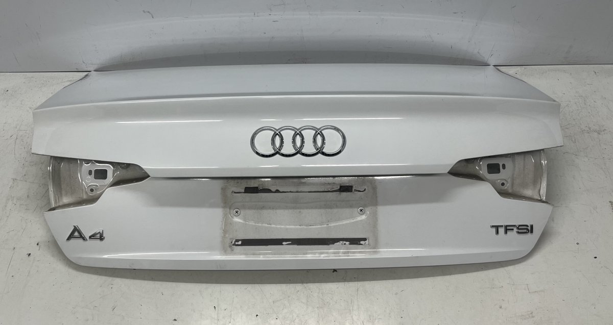 Audi A4 (B8) Bootlid / tailgate 8W5827025F Bootlid / tailgate AUDI A4 (8W, B9) ...