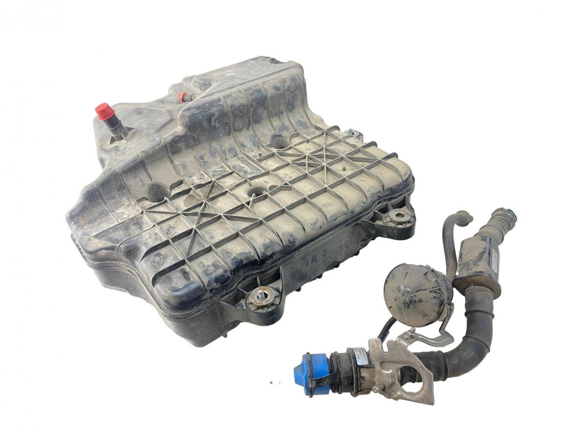 A2054703901 AdBlue tank  MERCEDES-BENZ C-CLASS (W205) (2013-2021)