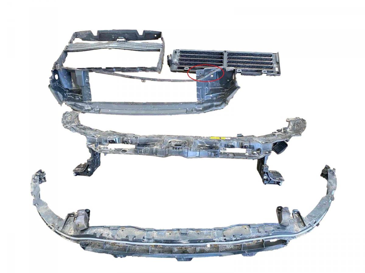 LR155024 Front panel LAND ROVER EVOQUE II (L551) (2018-)