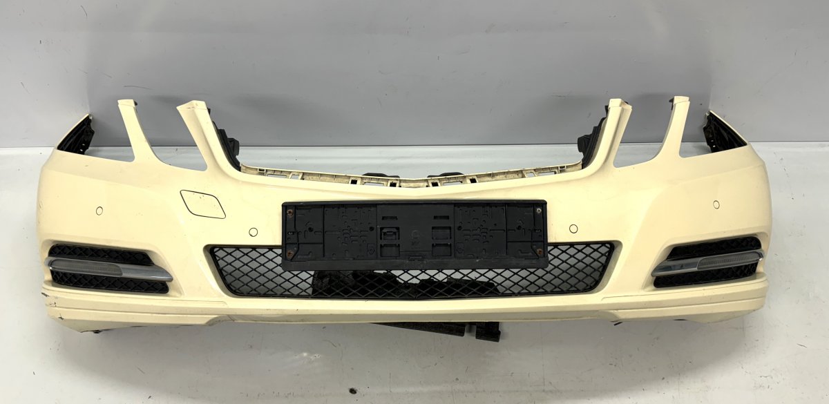 Mercedes-Benz A (W169) front bumper A2128800940 Front Bumper MERCEDES-BENZ E-CLASS ...