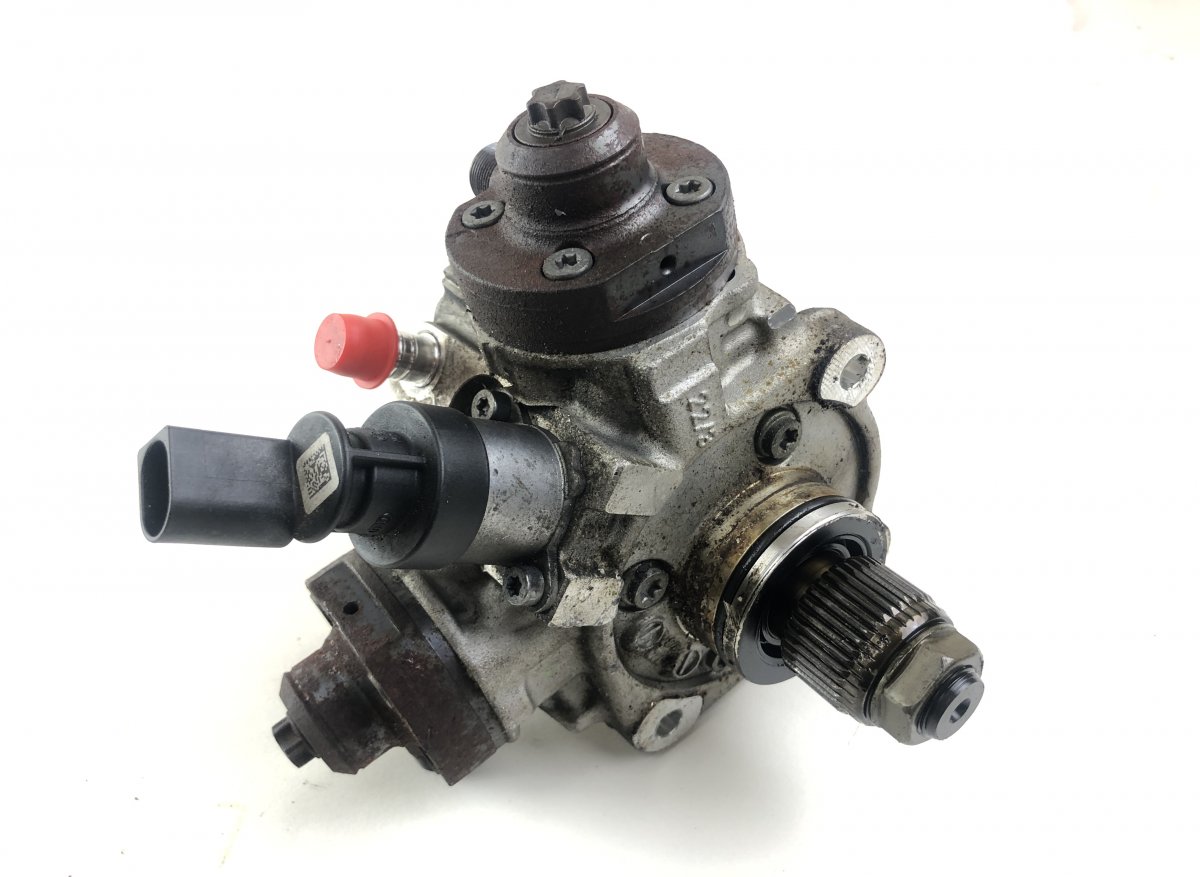 Audi A6 (C7) Fuel injection pump, diesel 0445010677 0445010642 0986437435 0445010658 044...