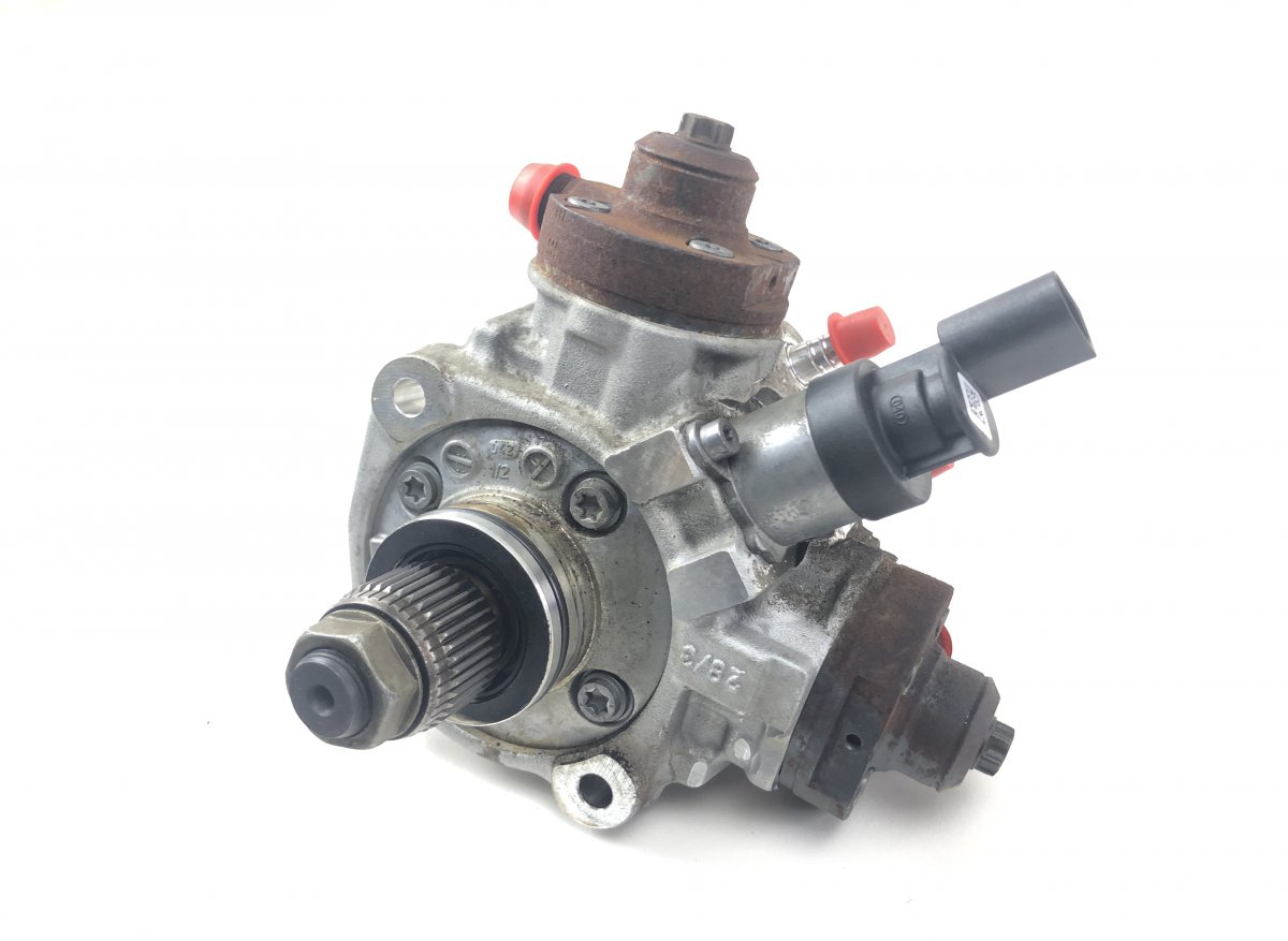 Audi A6 (C7) Fuel injection pump, diesel 0445010677 0445010642 0986437435 0445010658 044...