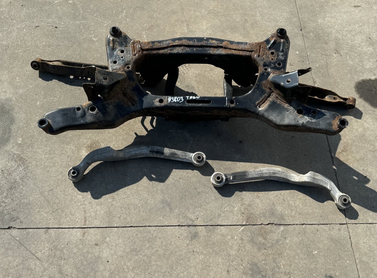 Nissan X-Trail / Rogue Балка заднего моста 554011YA0B 55120JD00B 55121JD00B 55110JG00B 551...