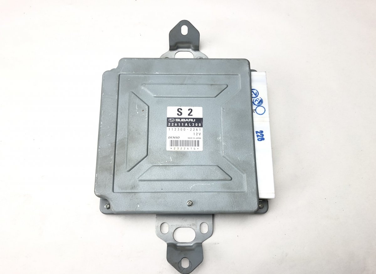 Subaru Impreza Engine Control Unit / module (ECU) 22611AL300 Engine Control Unit / module (ECU) S...