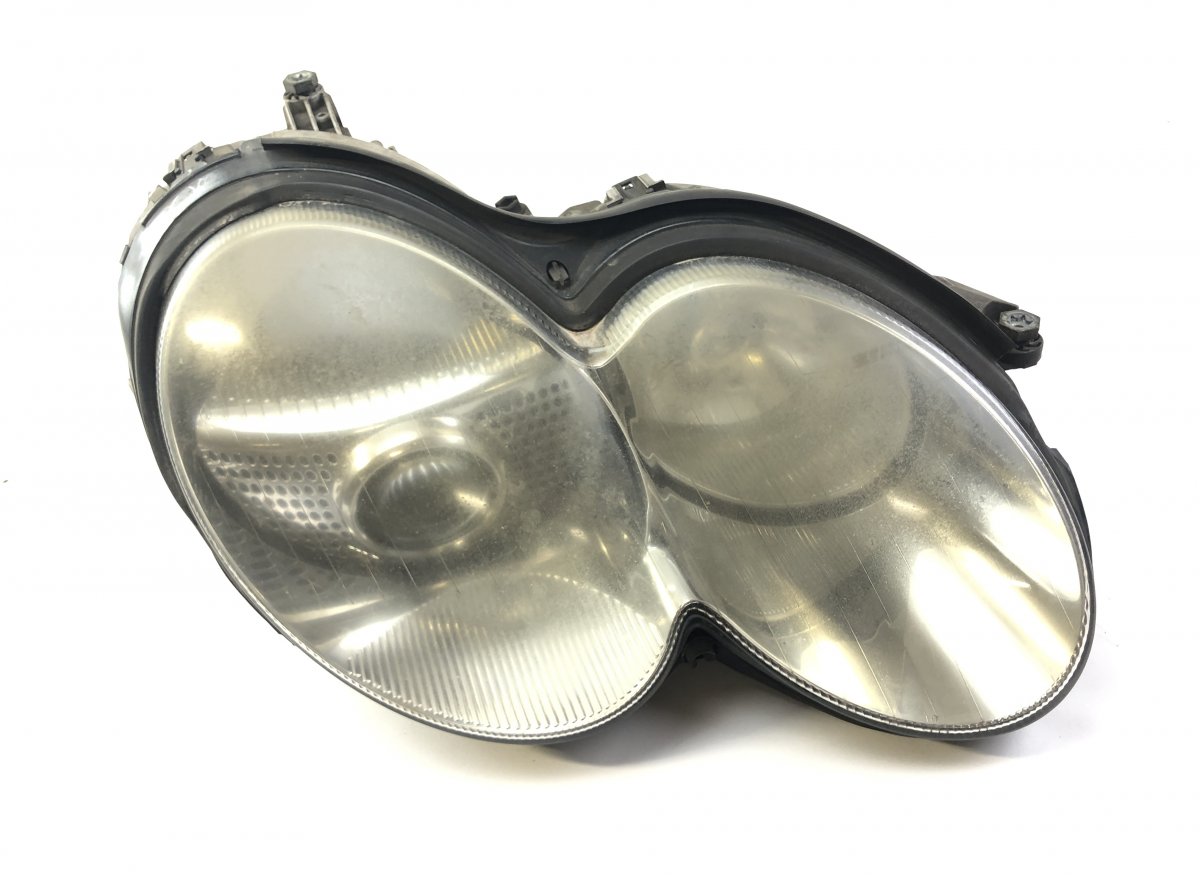 Mercedes-Benz A (W168) ajovalo (oikea) 0301176478 Headlight right MERCEDES-BENZ SL-CLA...