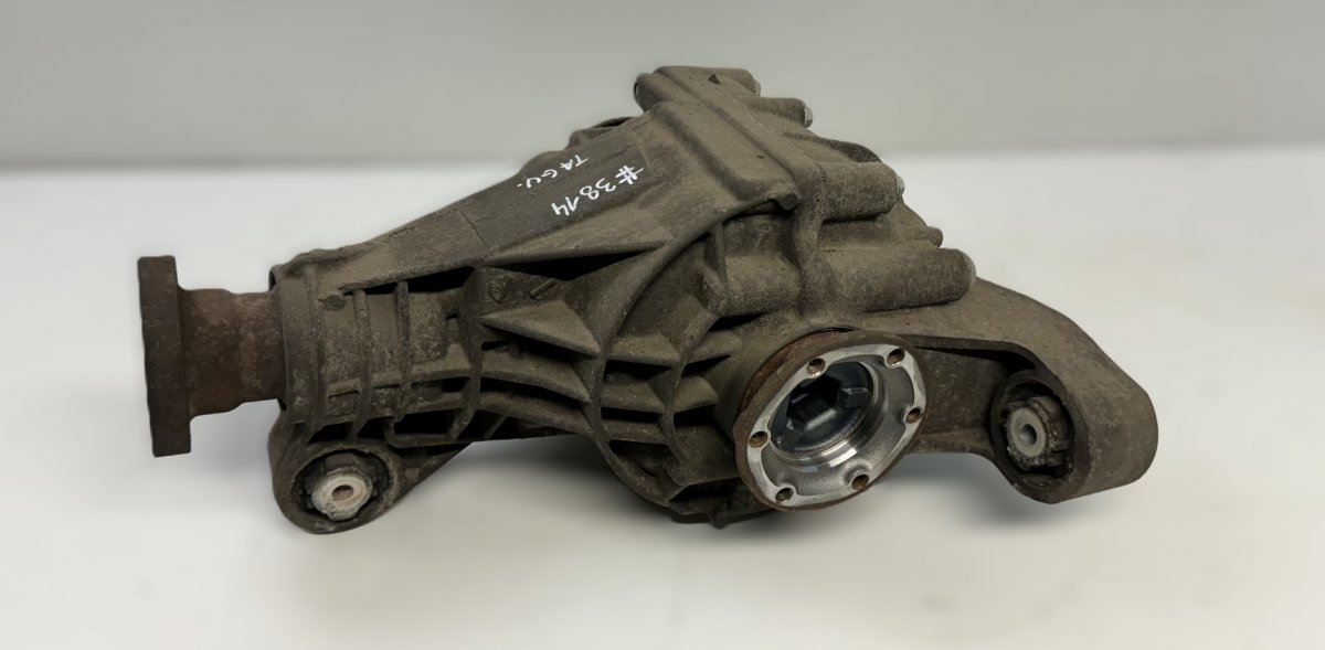 Porsche Cayenne Rear axle differential 95533201021 Rear axle differential PORSCHE CAYE...