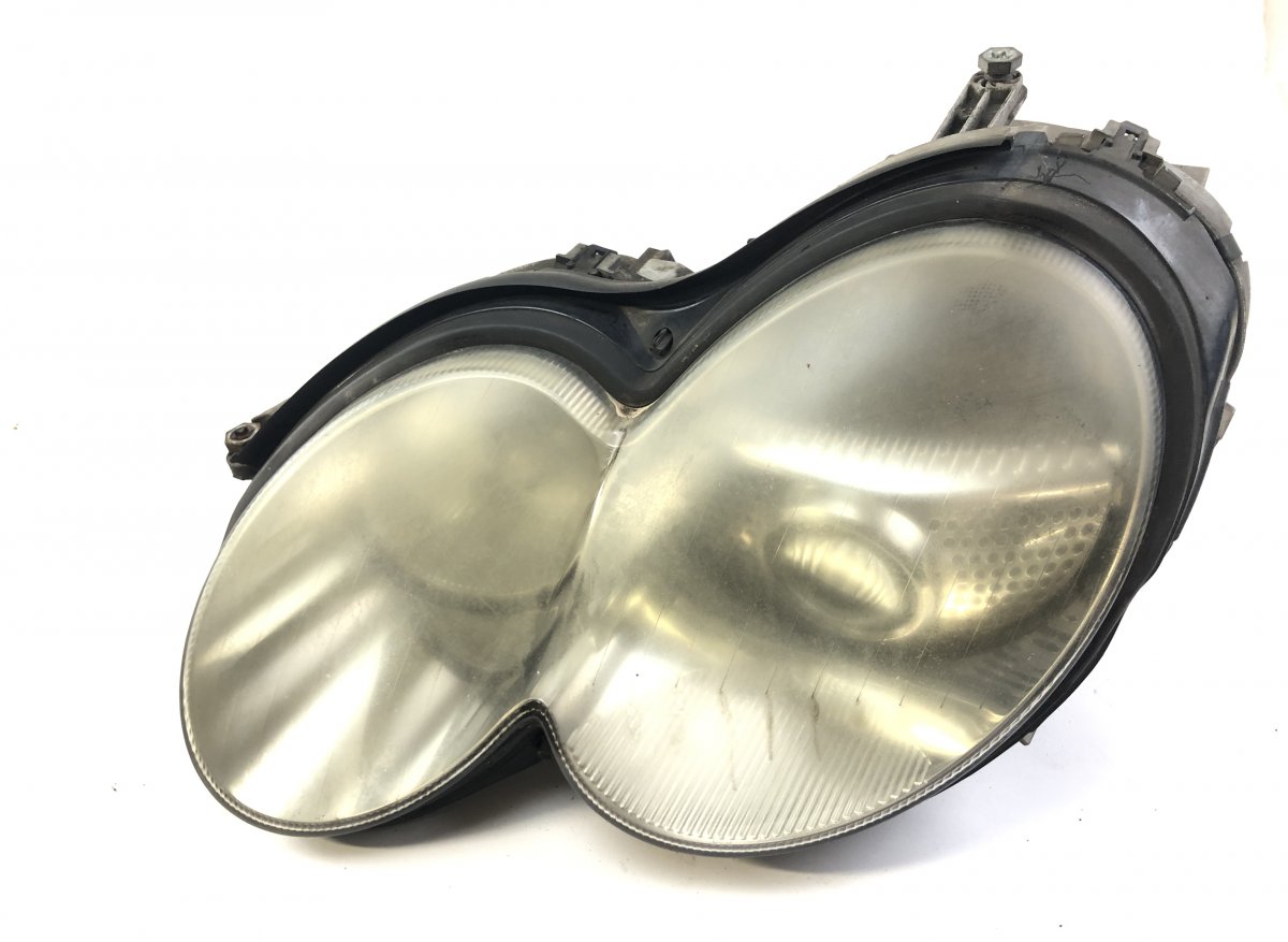 Mercedes-Benz A (W168) ajovalo (vasen) A2308206761 Headlight left MERCEDES-BENZ SL-CLA...