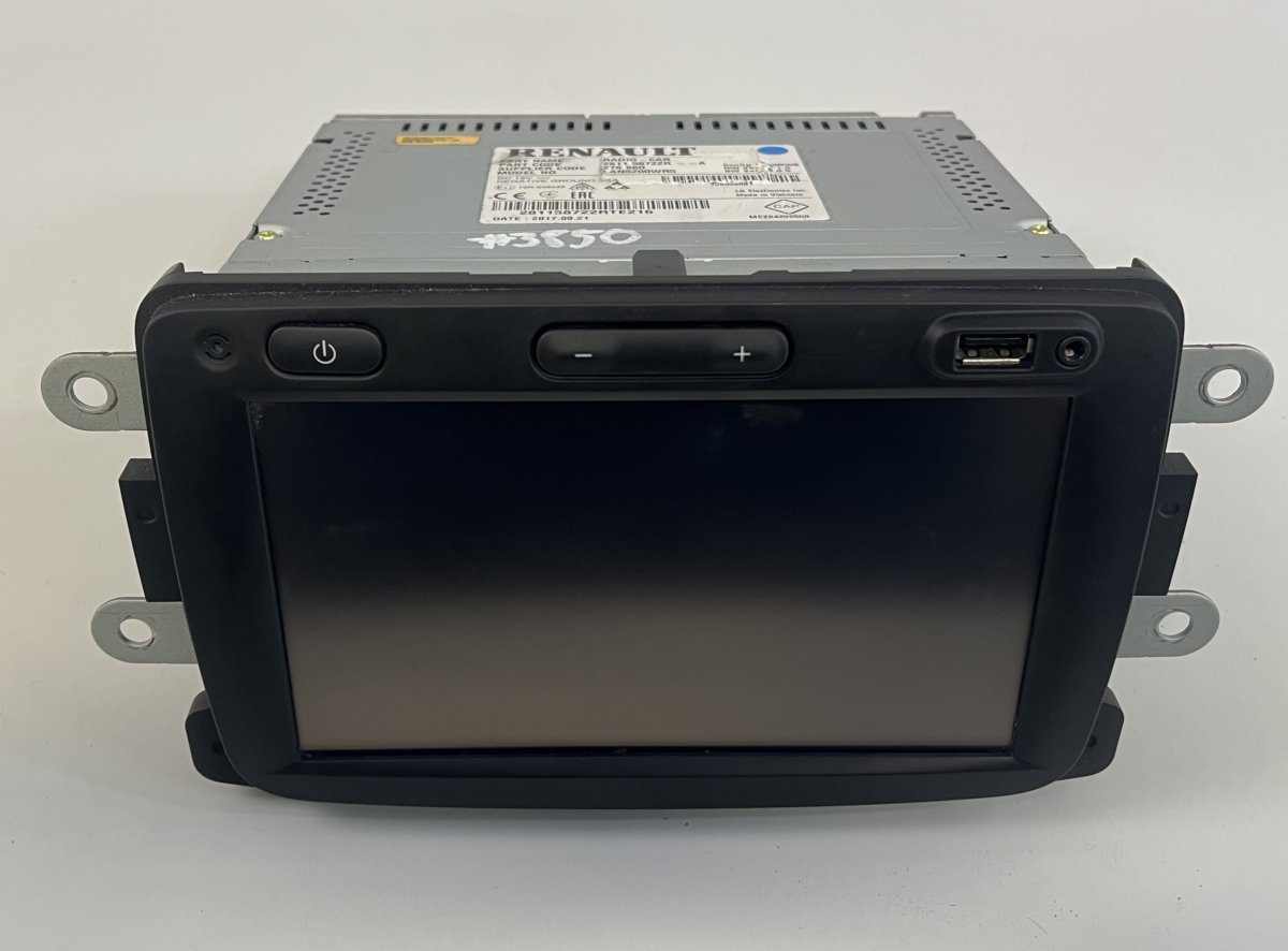 Opel Vivaro (B) Raadio juhtplokk 281158722R 276660 Radio OPEL VIVARO B (2014-201...