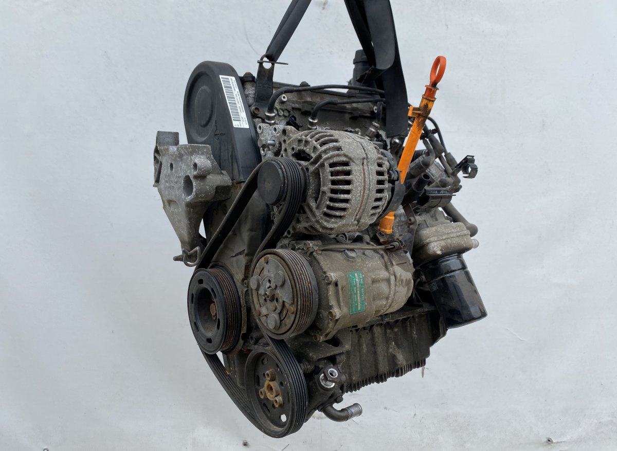 Volkswagen Caddy (2K) Engine BSE943880 7H0820803F 032905103B 06F903023F 0124...